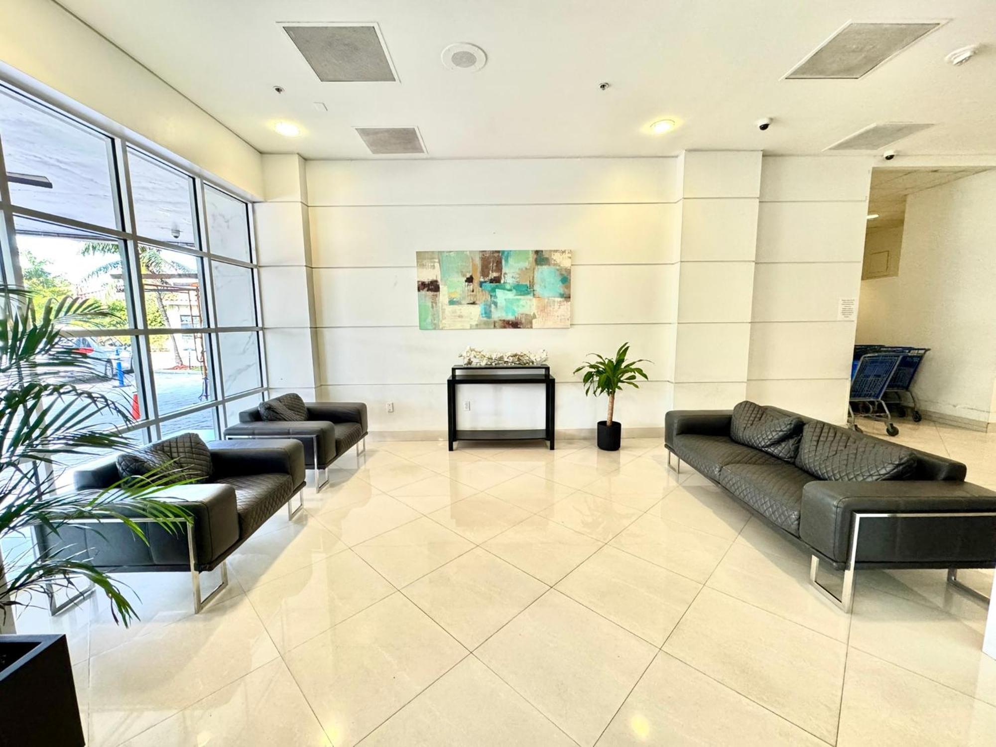 Condominium Sunny Isles Ocean Reserve Sunny Isles Beach Exterior photo
